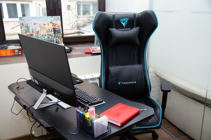 7 ïðîñòûõ ïðàâèë, êàê ìåíüøå óñòàâàòü çà ðàáî÷èì (èëè èãðîâûì) ñòîëîì Äëèííîïîñò