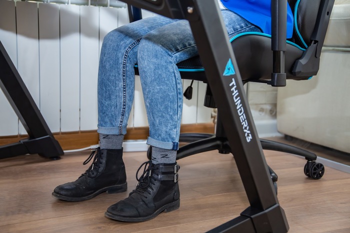 7 ïðîñòûõ ïðàâèë, êàê ìåíüøå óñòàâàòü çà ðàáî÷èì (èëè èãðîâûì) ñòîëîì Äëèííîïîñò