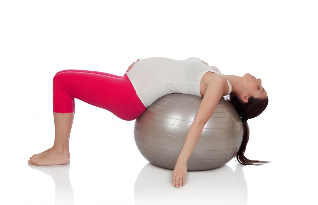 15 неделя беременность поясница