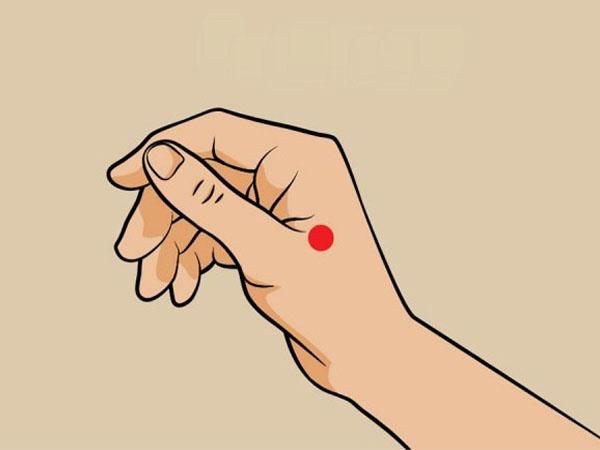 Массаж головы когда она болит