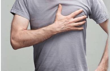 Почему болит сердце и отдает в спину